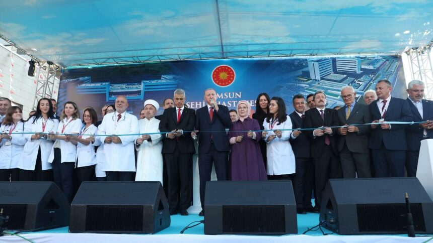 Erdoğan, Samsun Şehir Hastanesi'nin kusursuz taşınmasını tebrik etti