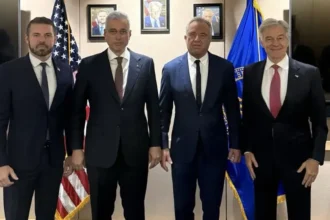 ABD Sağlık Bakanı Kennedy ile Memişoğlu bir araya geldi