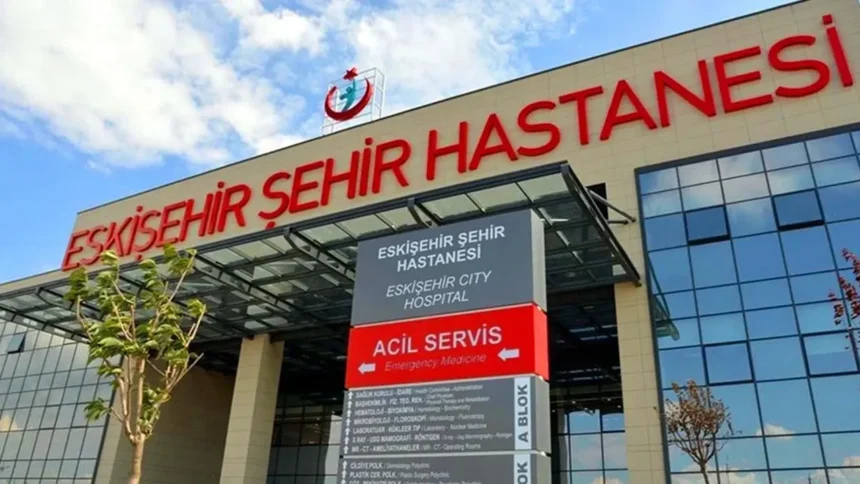 Yurt dışındaki hastane müdürüne rapor düzenlendiği iddia edildi