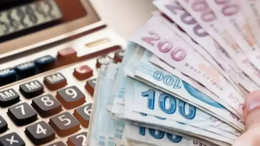 Çalışan maaşlarından yapılması planlanan kesinti askıya alındı