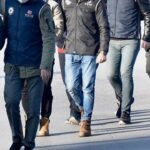 Sahte polisler doktor ve eşini 8 milyon lira dolandırdılar